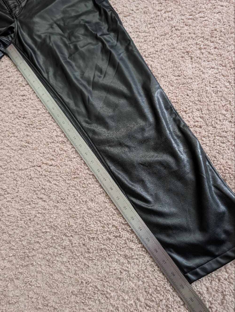 Abercrombie Cross Waist Vegan Leather Ultra High Rise 90s Straight Pants 32/14 - Picture 9 of 10